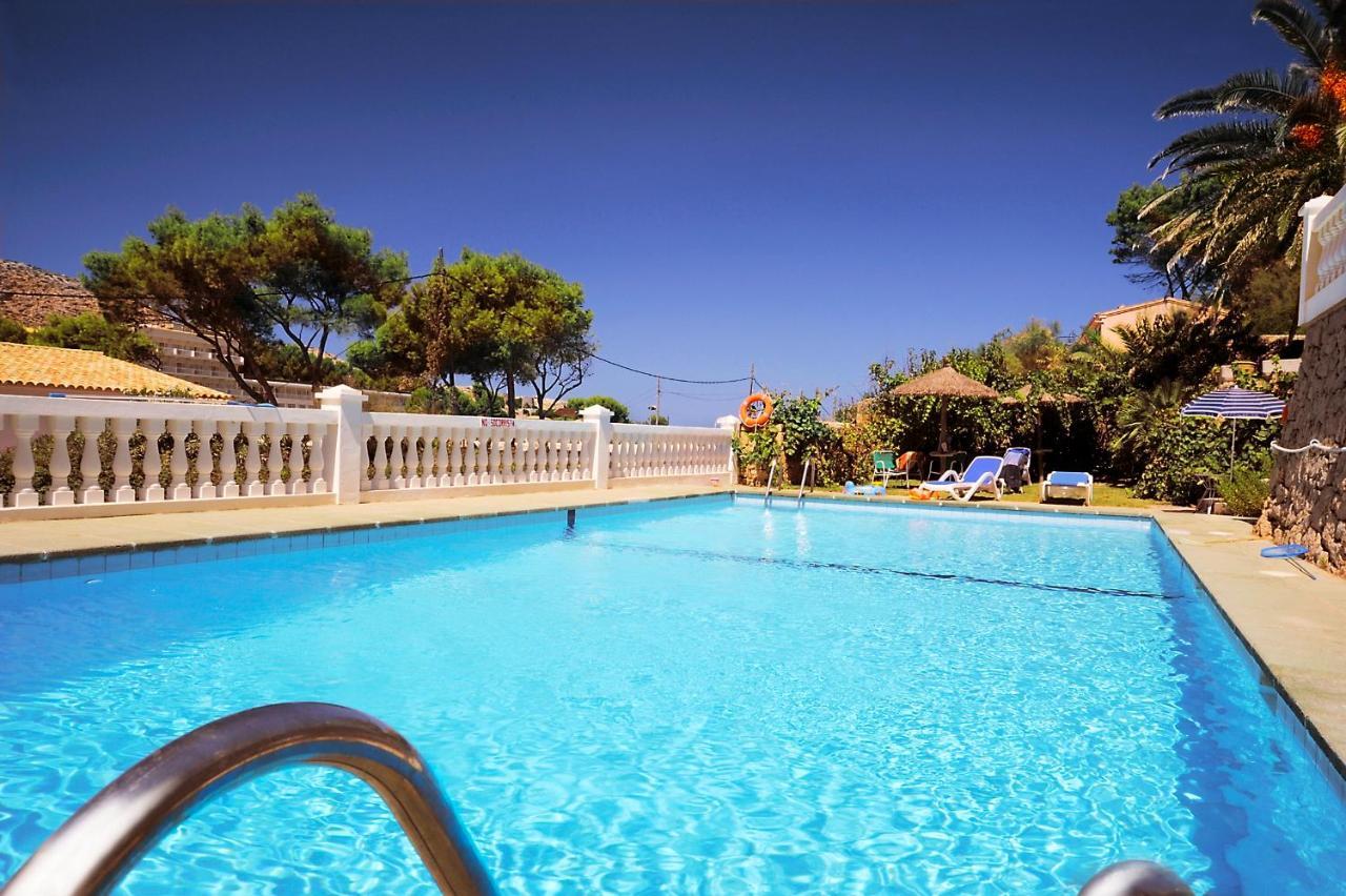Hostal Los Pinos Cala San Vicente (Mallorca) Exterior foto