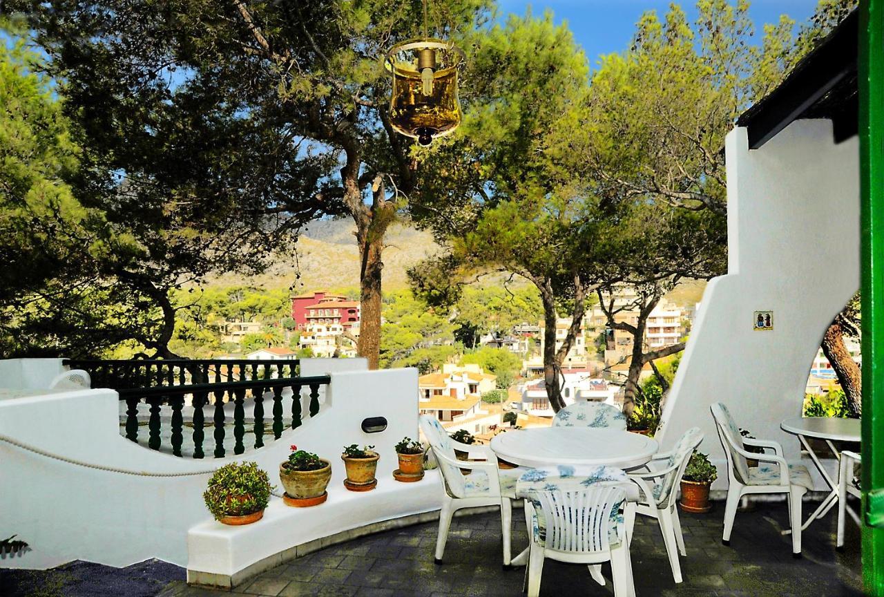 Hostal Los Pinos Cala San Vicente (Mallorca) Exterior foto